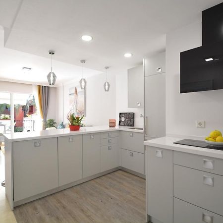 Luxury Beach Side Apartment In Marbella Playa Extérieur photo