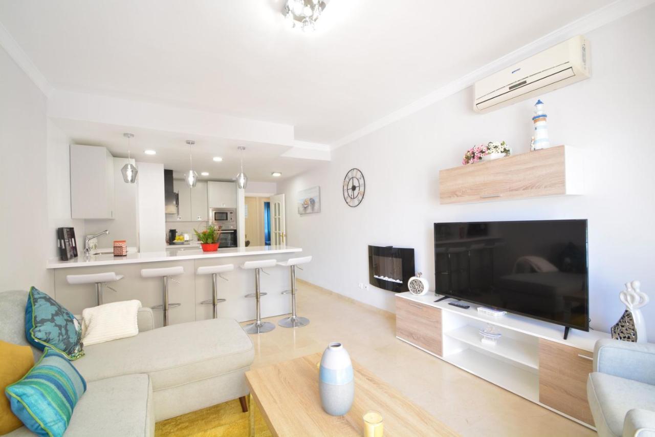 Luxury Beach Side Apartment In Marbella Playa Extérieur photo