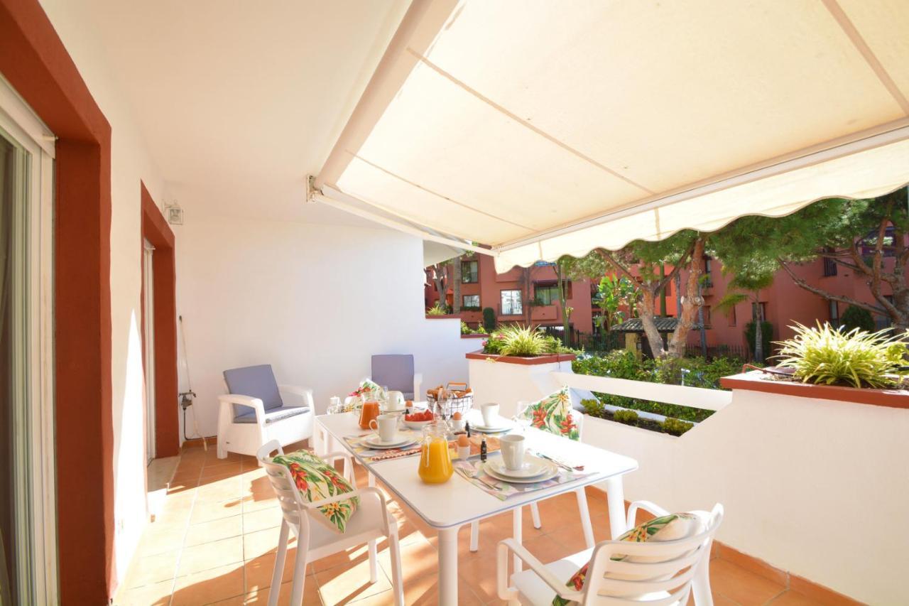 Luxury Beach Side Apartment In Marbella Playa Extérieur photo
