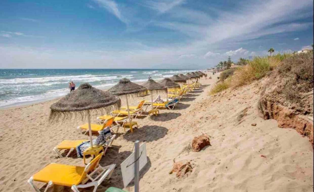 Luxury Beach Side Apartment In Marbella Playa Extérieur photo